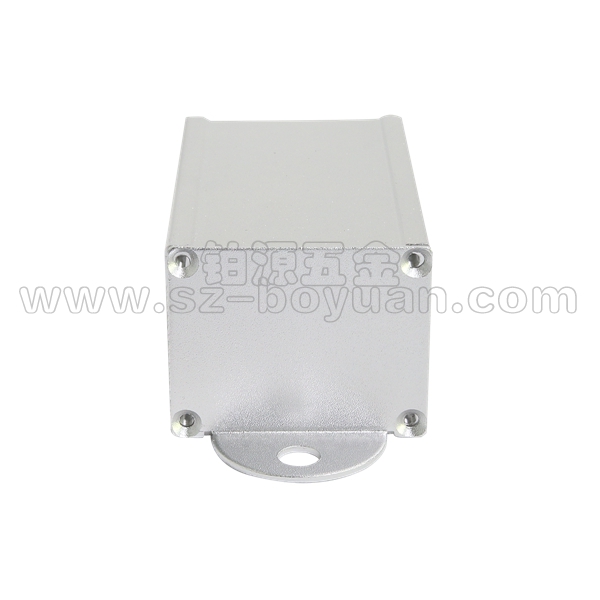 鋁外殼加工中表面為何會出現(xiàn)劃痕？