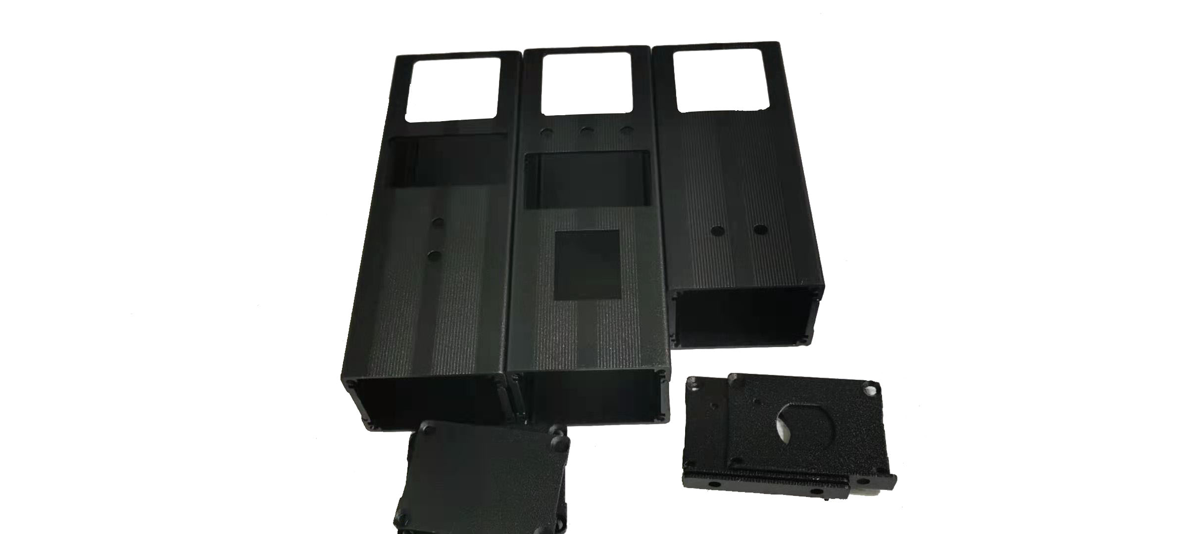 鋁機(jī)箱加工時去毛刺是否必要呢？